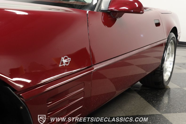 Chevrolet-Corvette-1993-Brilliant-Red-metall-Burgundy-19