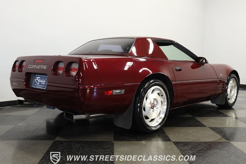 Chevrolet-Corvette-1993-Brilliant-Red-metall-Burgundy-23