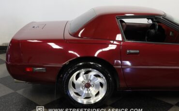 Chevrolet-Corvette-1993-Brilliant-Red-metall-Burgundy-25