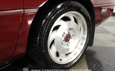 Chevrolet-Corvette-1993-Brilliant-Red-metall-Burgundy-47
