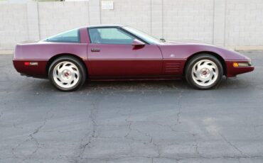 Chevrolet-Corvette-1993-Burgundy-Burgundy-1