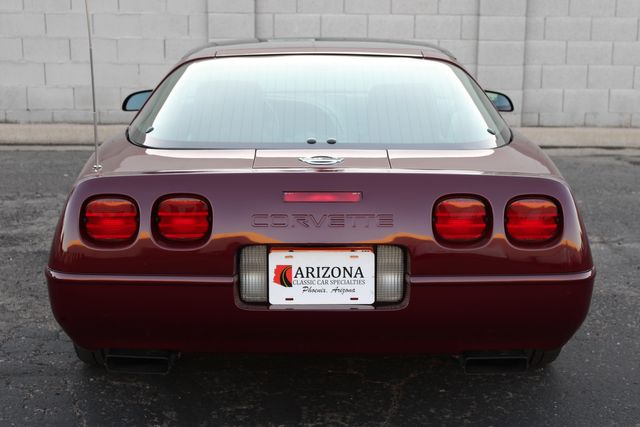 Chevrolet-Corvette-1993-Burgundy-Burgundy-15