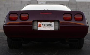 Chevrolet-Corvette-1993-Burgundy-Burgundy-16