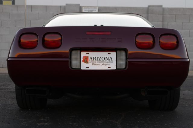 Chevrolet-Corvette-1993-Burgundy-Burgundy-16