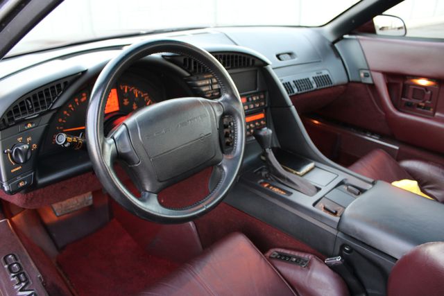 Chevrolet-Corvette-1993-Burgundy-Burgundy-28
