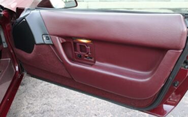 Chevrolet-Corvette-1993-Burgundy-Burgundy-41