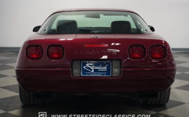Chevrolet-Corvette-1993-Coupe-13