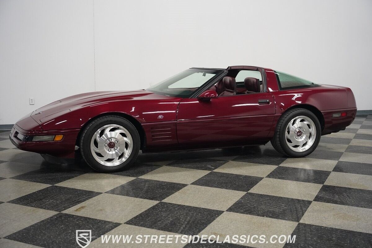 Chevrolet-Corvette-1993-Coupe-8