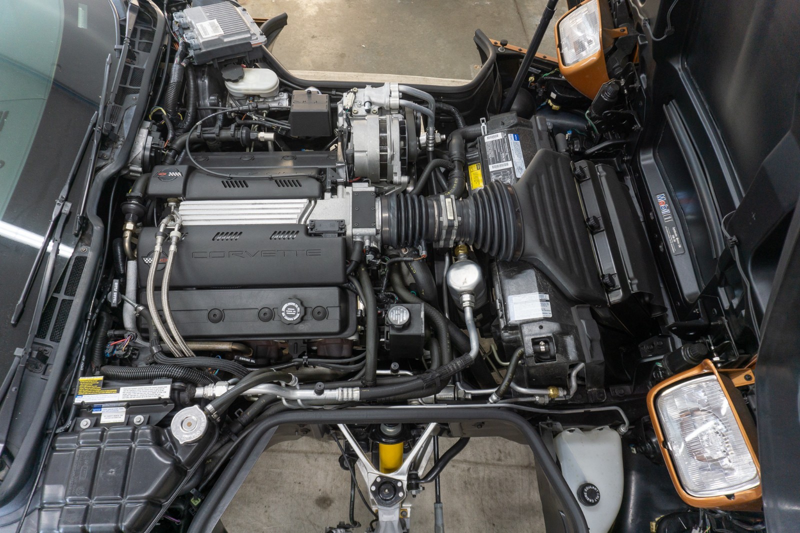 Chevrolet-Corvette-1994-Convertible-35