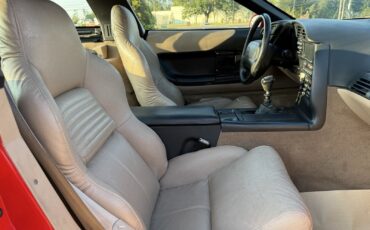Chevrolet-Corvette-1994-Hatchback-38