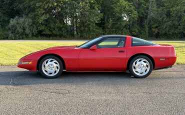 Chevrolet-Corvette-1994-Hatchback-4