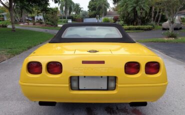 Chevrolet-Corvette-1995-Convertible-12