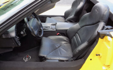 Chevrolet-Corvette-1995-Convertible-18