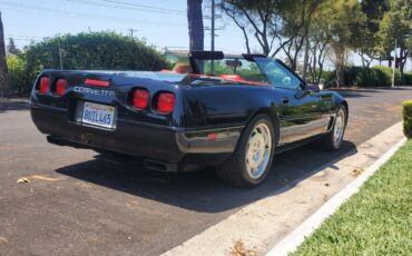 Chevrolet-Corvette-1995-Convertible-2