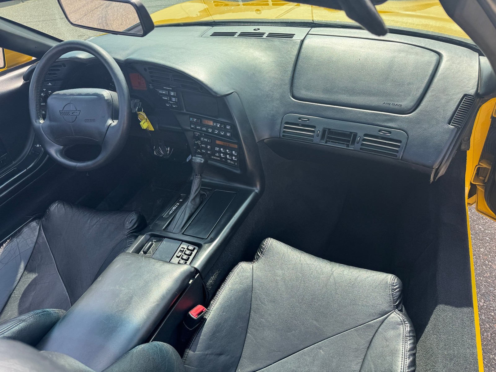 Chevrolet-Corvette-1995-Coupe-12