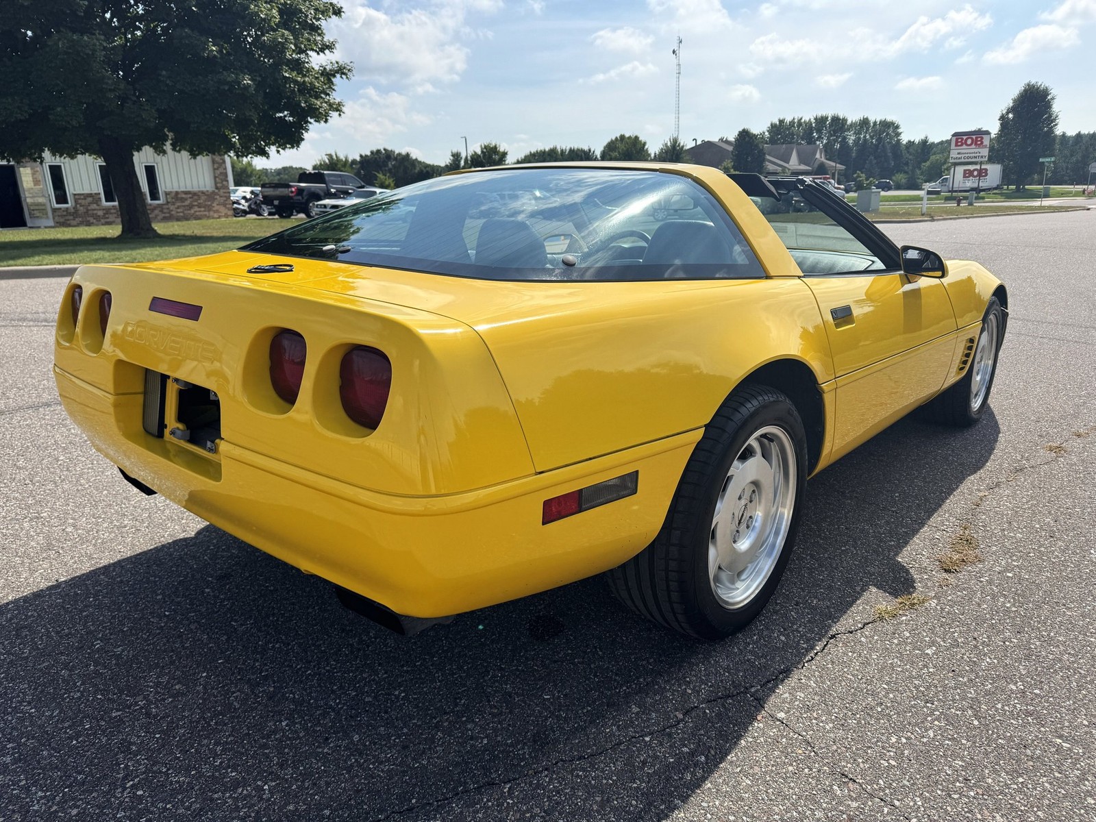 Chevrolet-Corvette-1995-Coupe-2