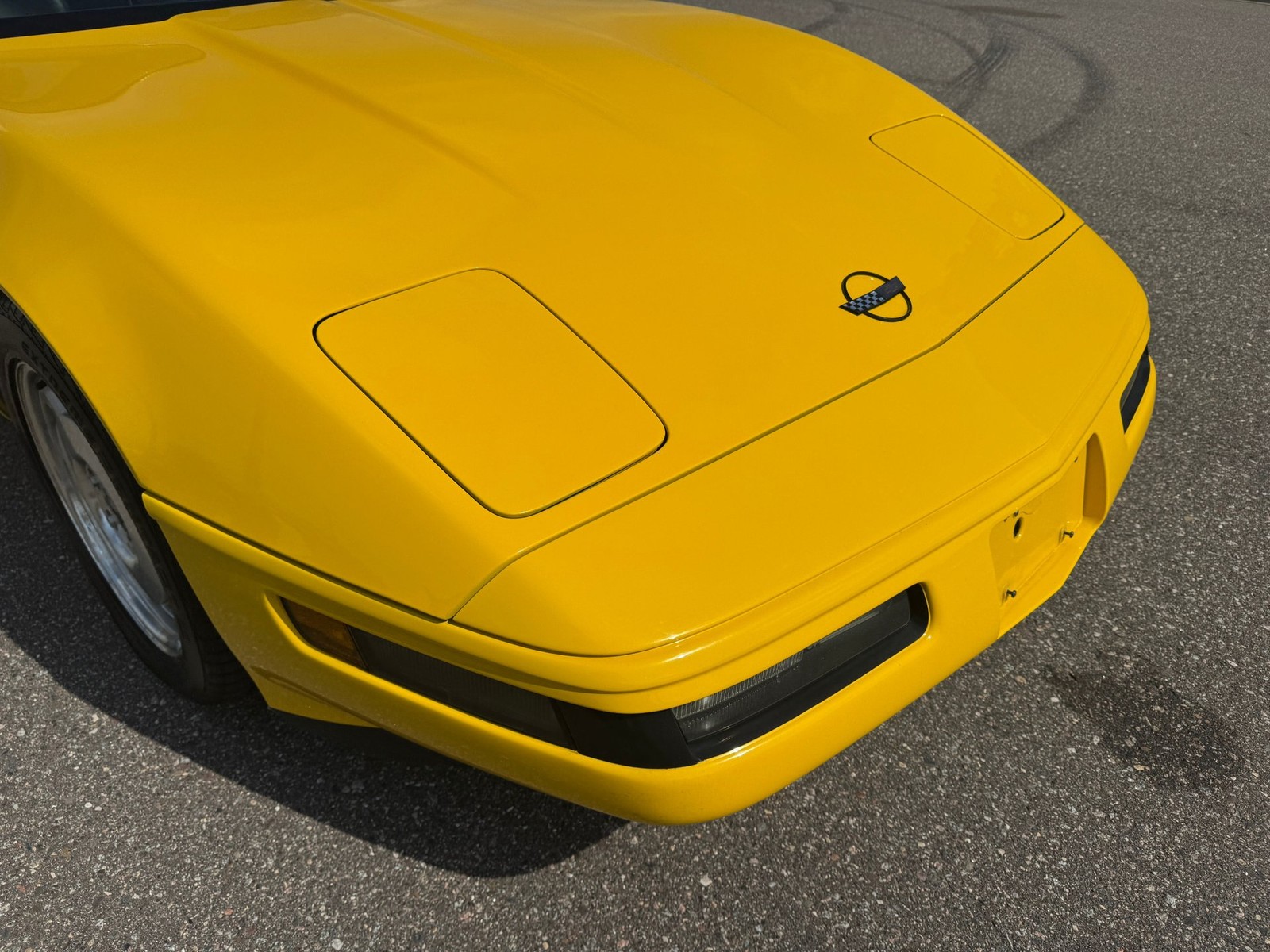 Chevrolet-Corvette-1995-Coupe-23