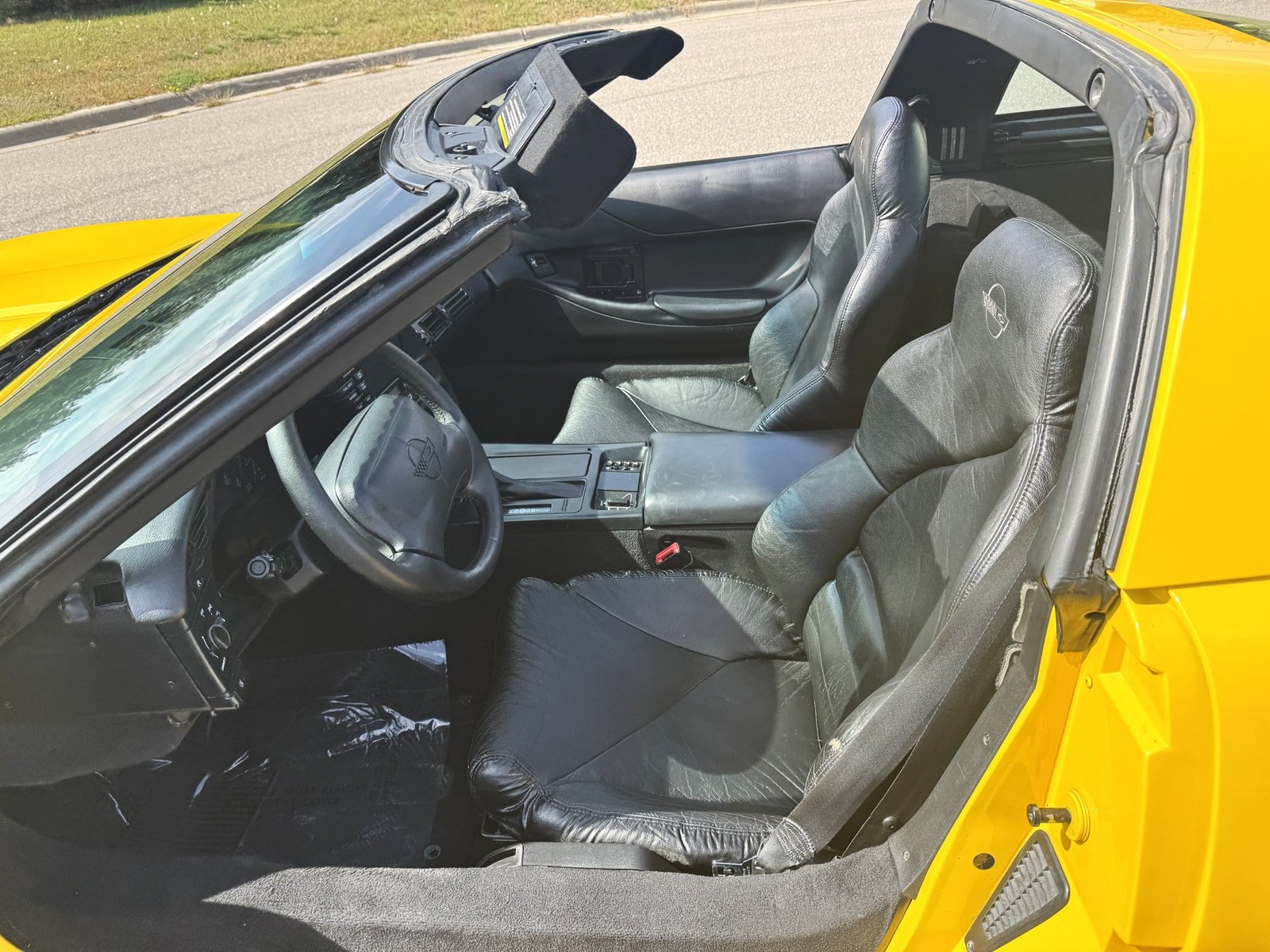 Chevrolet-Corvette-1995-Coupe-9