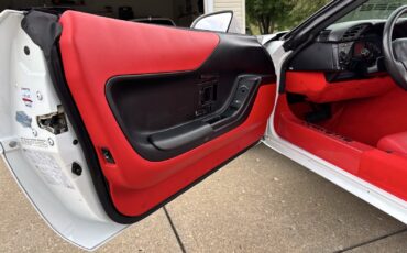Chevrolet-Corvette-1995-Hatchback-32