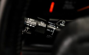Chevrolet-Corvette-1995-Torch-Red-Black-19