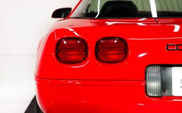 Chevrolet-Corvette-1995-Torch-Red-Black-28