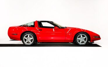 Chevrolet-Corvette-1995-Torch-Red-Black-33