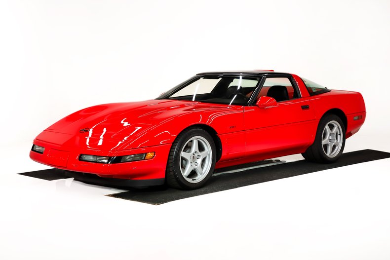 Chevrolet-Corvette-1995-Torch-Red-Black-38