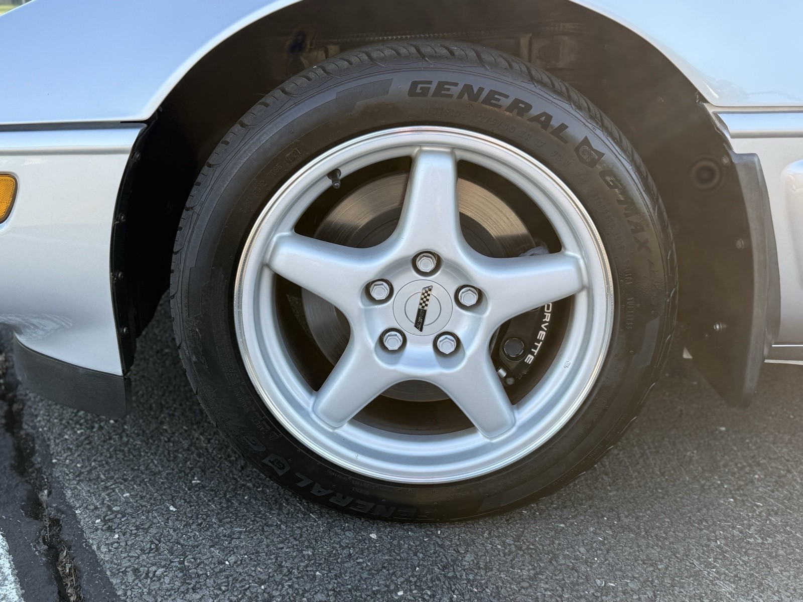 Chevrolet-Corvette-1996-11