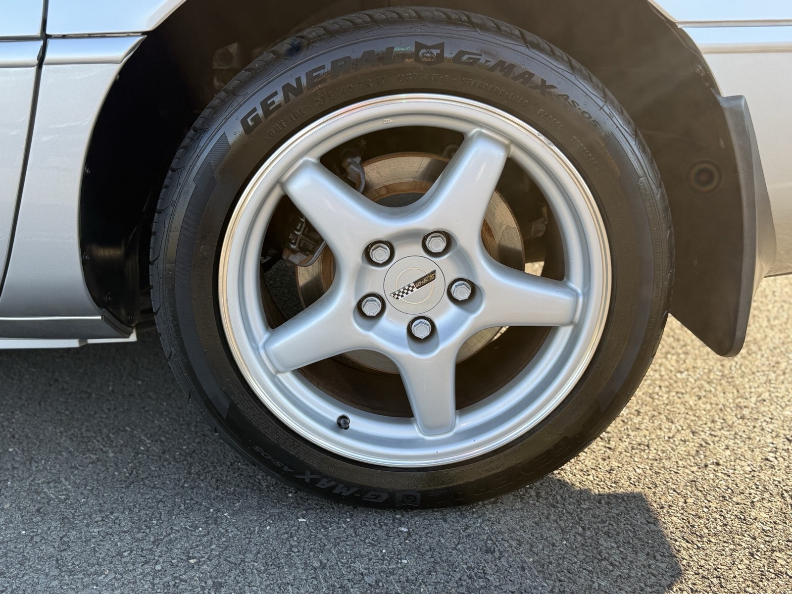 Chevrolet-Corvette-1996-12