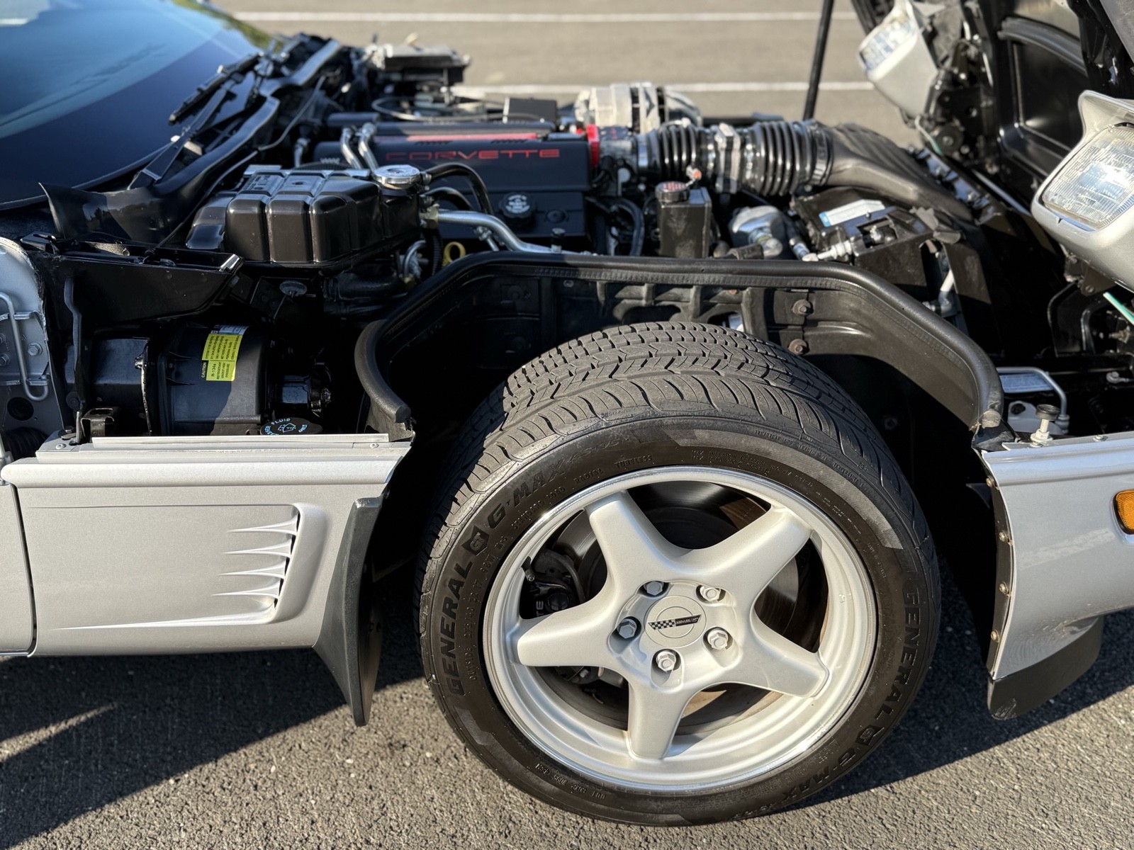 Chevrolet-Corvette-1996-15