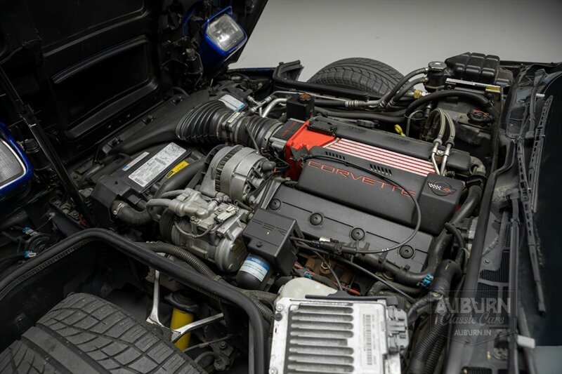 Chevrolet-Corvette-1996-16