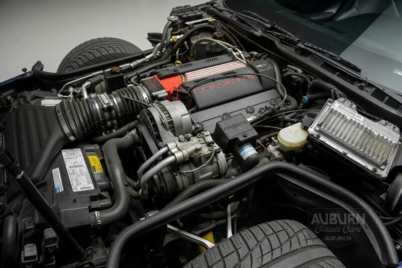 Chevrolet-Corvette-1996-17