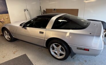 Chevrolet-Corvette-1996-19