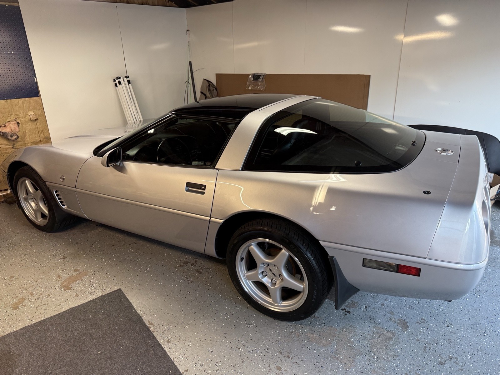 Chevrolet-Corvette-1996-19
