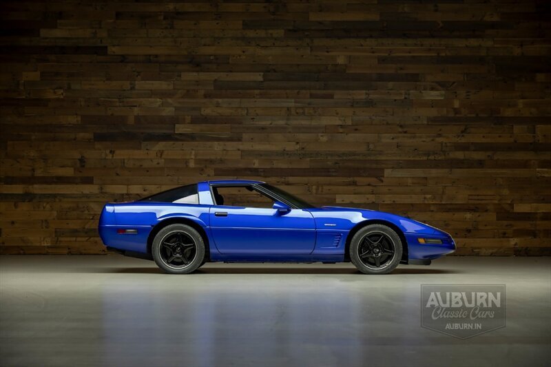 Chevrolet-Corvette-1996-5