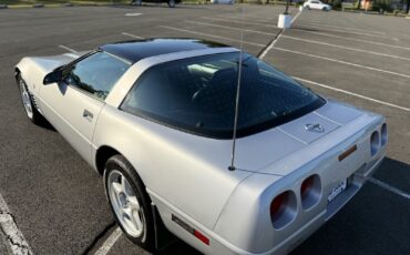 Chevrolet-Corvette-1996-6