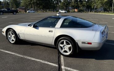 Chevrolet-Corvette-1996-8