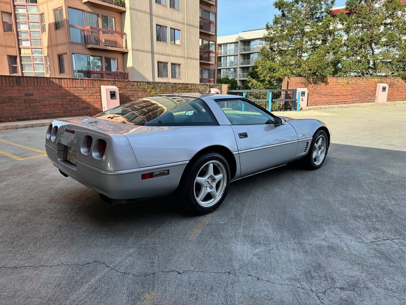 Chevrolet-Corvette-1996-Convertible-1