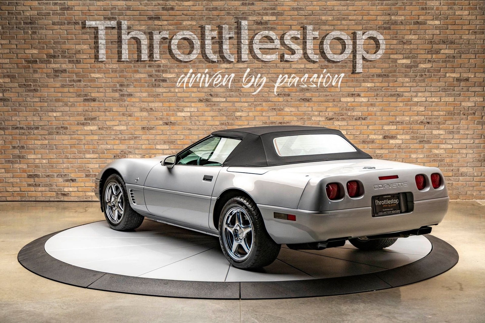 Chevrolet-Corvette-1996-Convertible-10