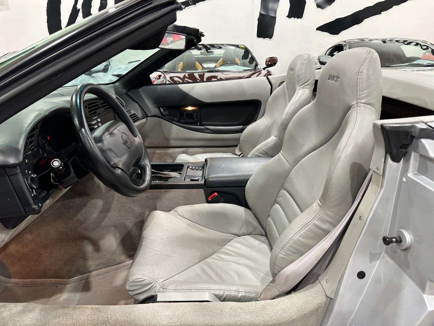 Chevrolet-Corvette-1996-Convertible-11