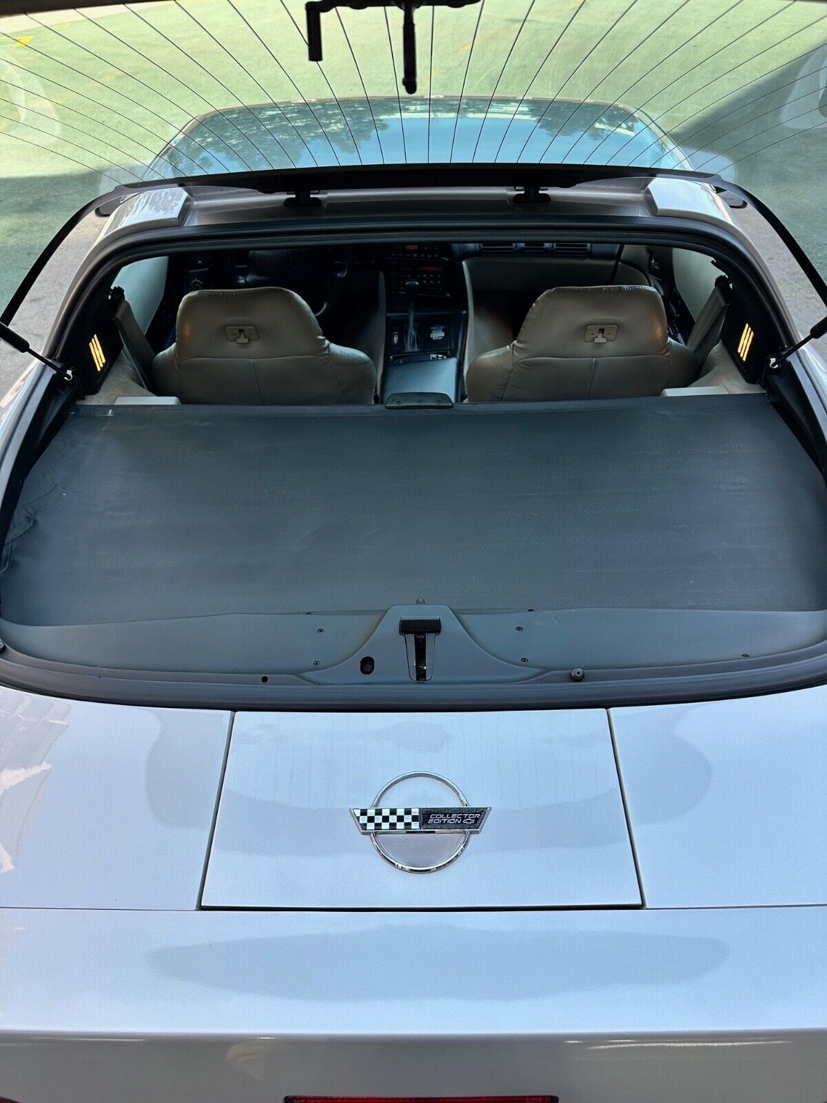 Chevrolet-Corvette-1996-Convertible-13