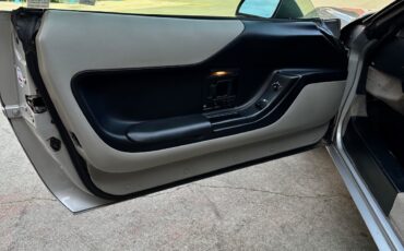 Chevrolet-Corvette-1996-Convertible-19