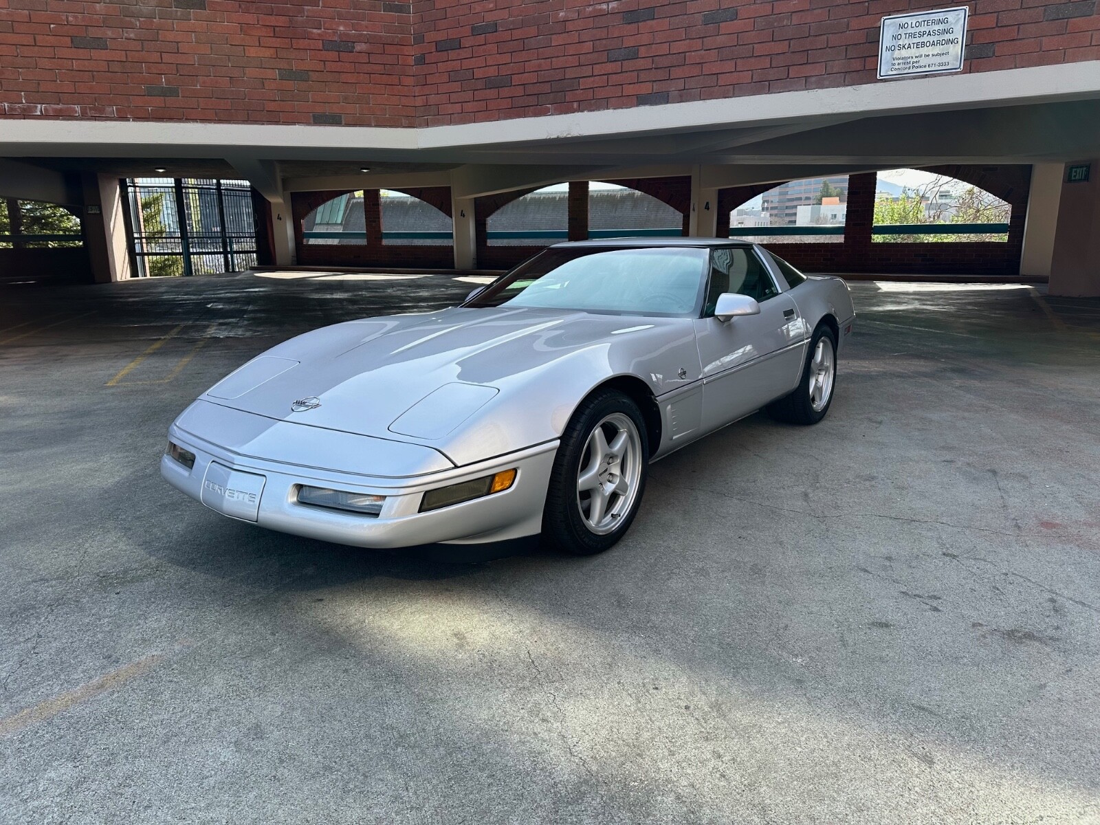 Chevrolet-Corvette-1996-Convertible-2