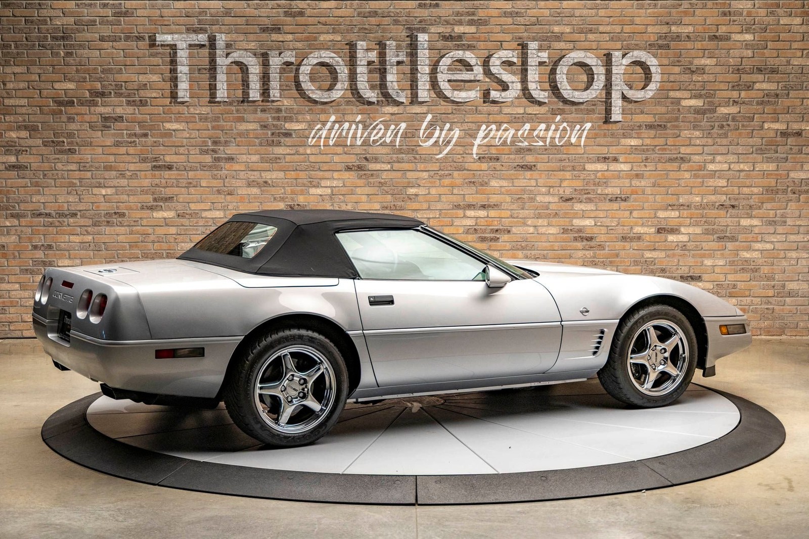 Chevrolet-Corvette-1996-Convertible-7