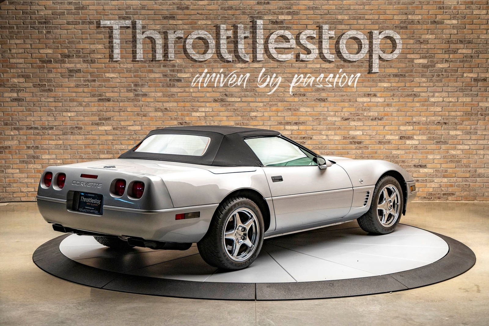 Chevrolet-Corvette-1996-Convertible-8