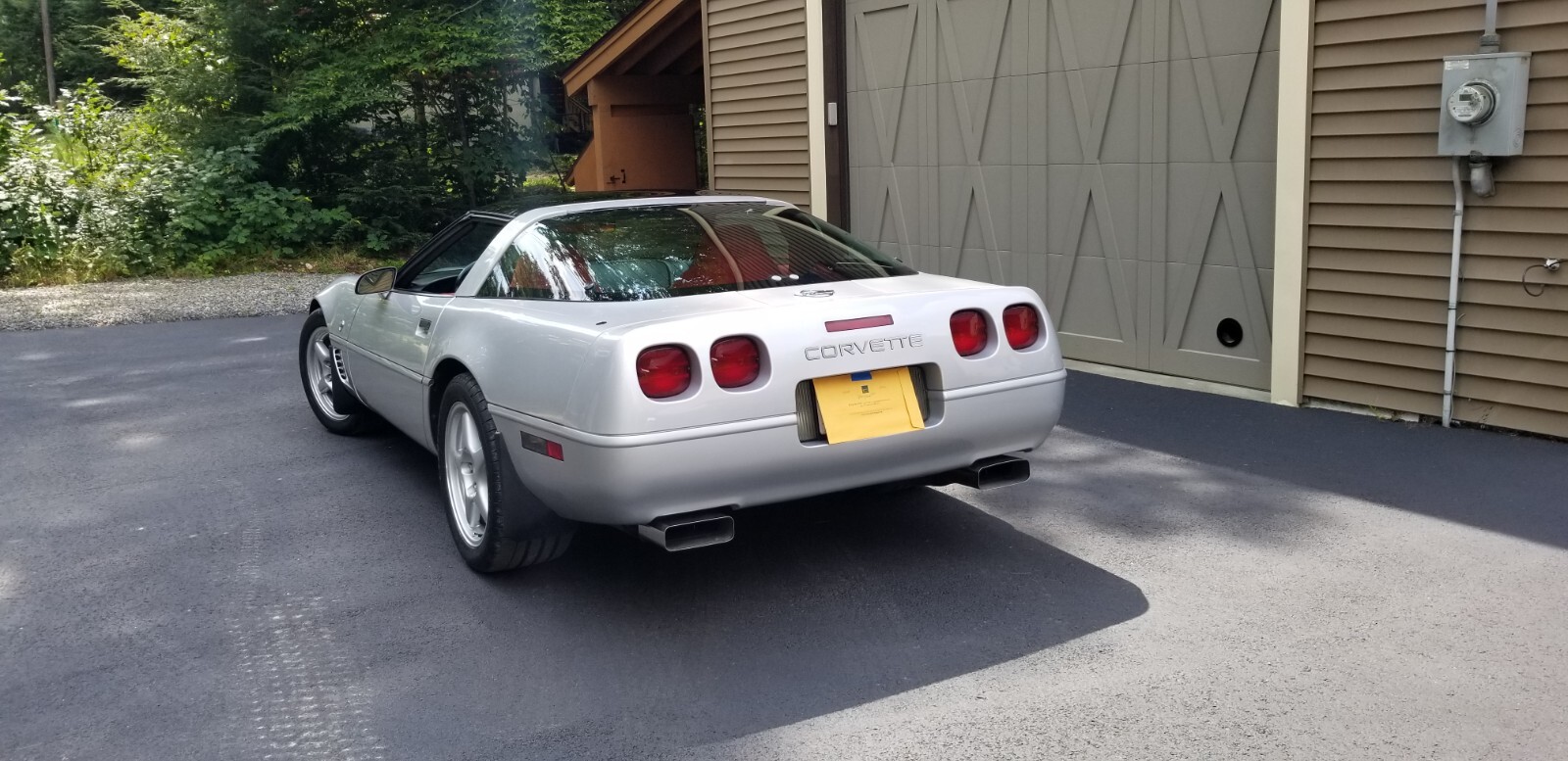 Chevrolet-Corvette-1996-Coupe-2