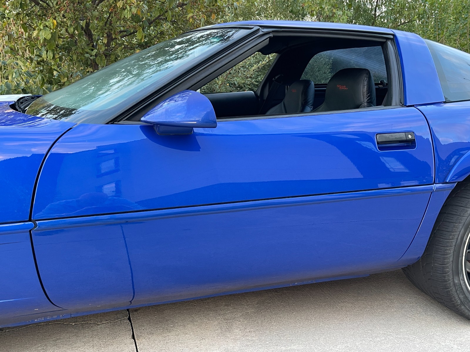 Chevrolet-Corvette-1996-Hatchback-11