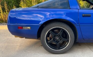 Chevrolet-Corvette-1996-Hatchback-13