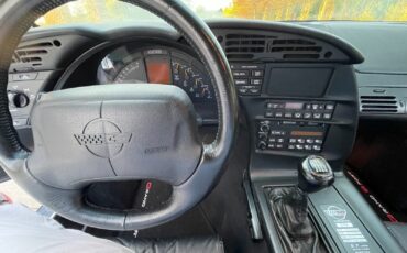 Chevrolet-Corvette-1996-Hatchback-23
