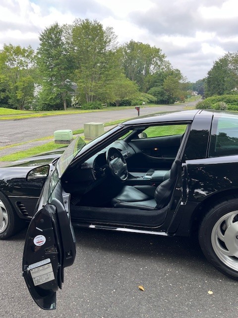 Chevrolet-Corvette-1996-Hatchback-4